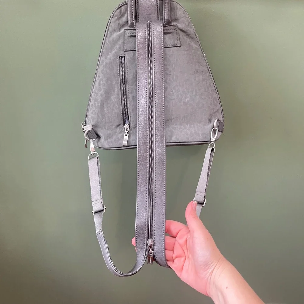 Baggallini convertible backpack